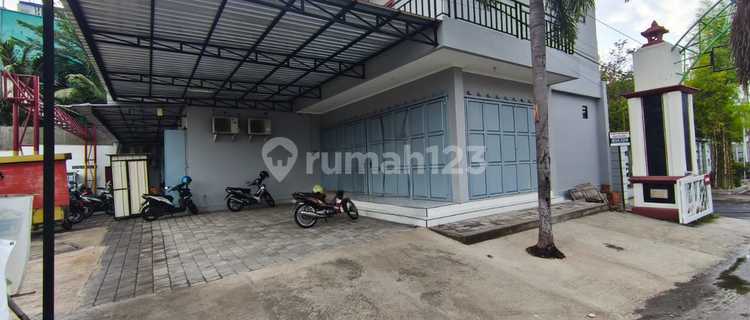 2-Story Shop House for Rent, Strategic Location with Hook and on the Side of Banjarsari Main Road 1