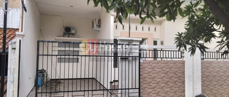 Sell Ready-to-Live, Comfortable and Strategic House, Tanah Mas North Semarang 7347 1