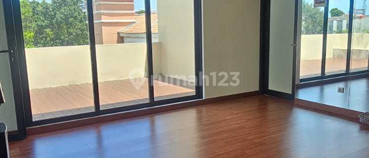 Rumah Mewah di Gading Serpong Cluster Lavender 1