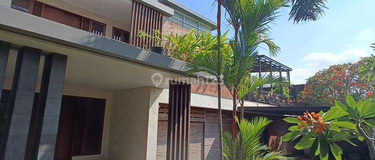 Modern Luxury House di Buluh Indah Denpasar 1