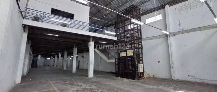 Warehouse+Mess for rent in Kuta, Badung 1