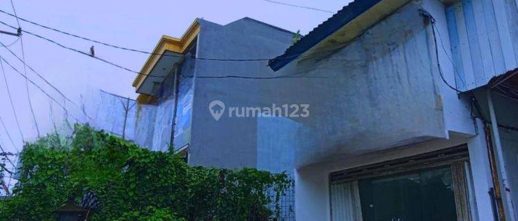 Ruko 2 Lantai di Jalan Utama Gatsu Barat Denpasar 1