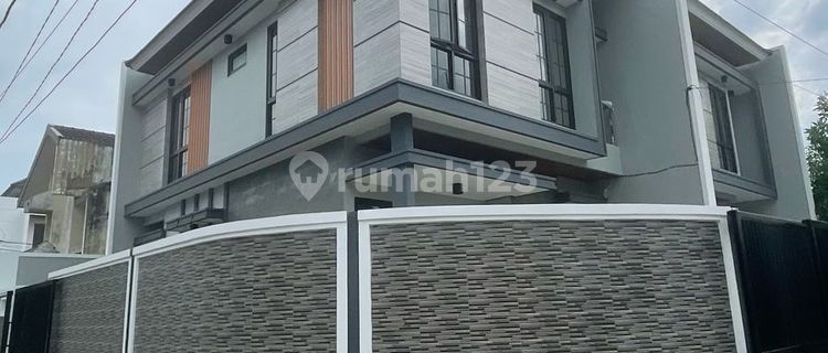 New SHM House in East Surabaya Near Merr 1