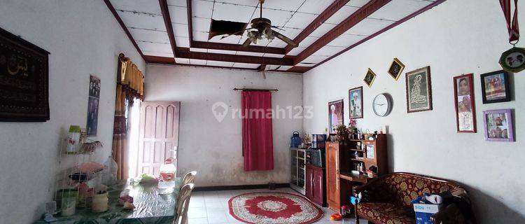 Rumah Dijual Di Jalan G. Obos 5 Palangka Raya 1