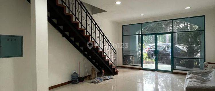 Ruko 3,5 Lantai, Strategis di Pondok Indah, Jakarta Selatan 1