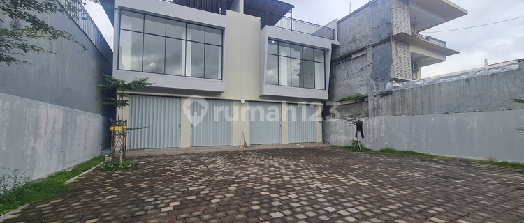 For Rent, Nice Shop House North Denpasar 1