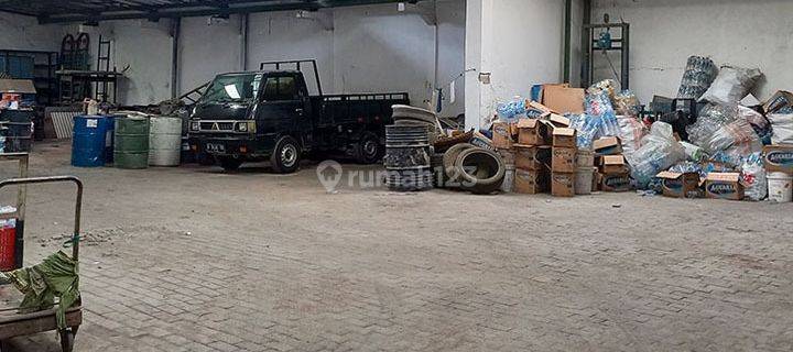 Gudang dan Rumah Tinggal  di Gajah Raya Gayamsari, Semarang 1