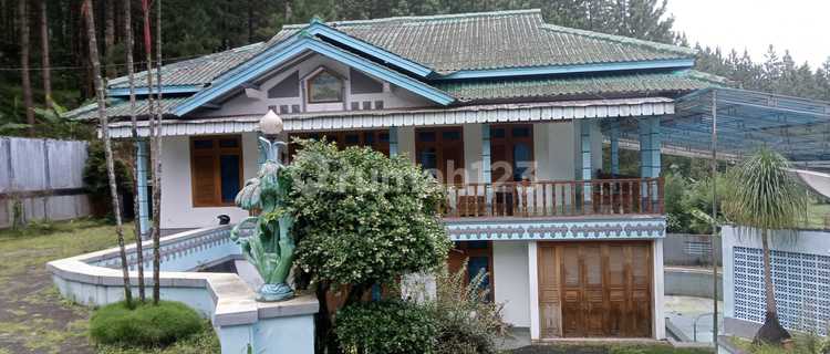 Villa di Guci Tegal Bumijawa, Tegal 1