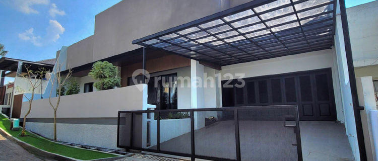 Dijual Atau Sewa Rumah Mewah di Candi Golf Semarang 1