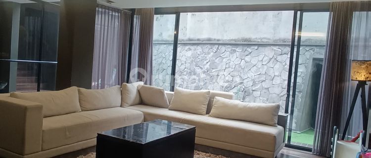 Tempat Usaha dan Tempat Tinggal di Basudewo Semarang Selatan, Semarang 1