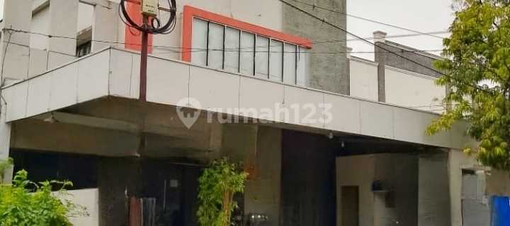 Sell Fast Middle Town Building Puspowarno, Semarang 1