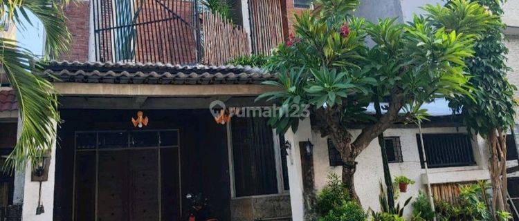 Dijual Rumah Palm Spring Regency Jambangan Surabaya Selatan 1