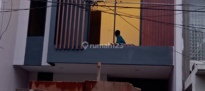 Rumah Mulyosari Strategis Baru Gress Dekat Unair ITS Pakuwon City 1