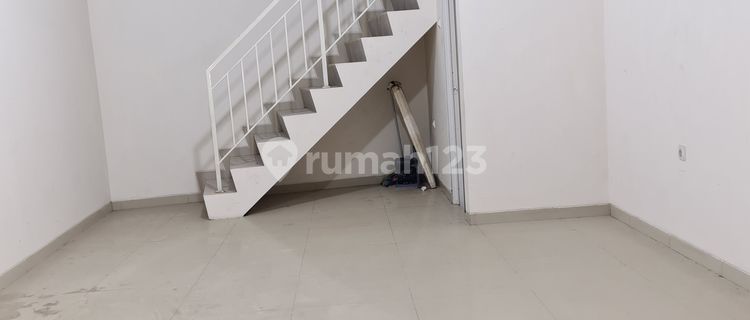 SHOPHOUSE IN THE TRADING CENTER IN THE HEART OF SEMARANG CITY 1