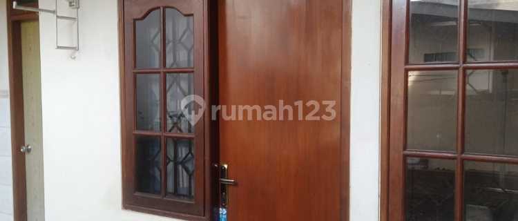 Rumah Siap Pakai Semi Furnish Di Bukit Sari 1