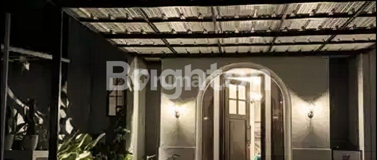 2-STORY HOUSE IN CITRAGRAND 1