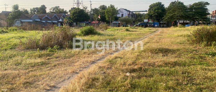 TANAH LUAS DI SEBELAH PASAR NGADILUWIH KEDIRI 1