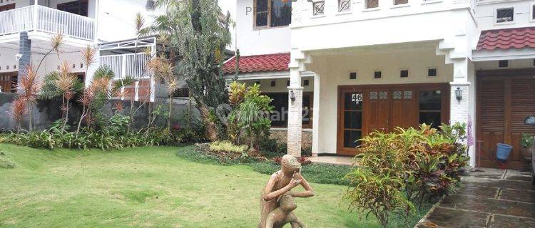 Rumah Villa Full Furnished di Perumahan Villa Kusuma Estate, Batu ,malang Jalan Abdul Gani Atas 1