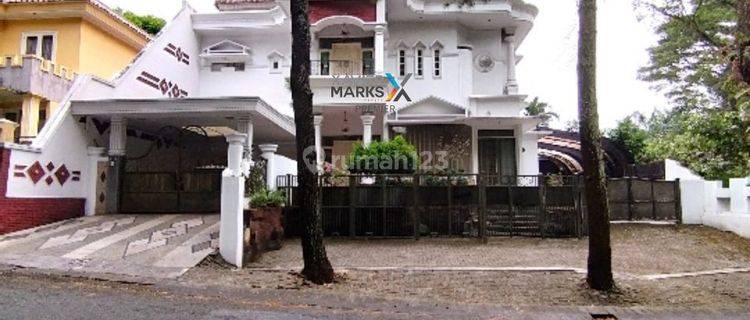 Dijual Rumah Mewah di dekat Bina Bangsa School, Blimbing, Malang  1