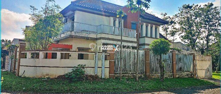 Rumah Murah Hook Di Telaga Golf Araya, Malang 1