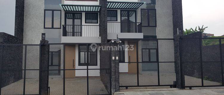 Di jual rumah baru di komplek setiabudi regency bdg utara 1