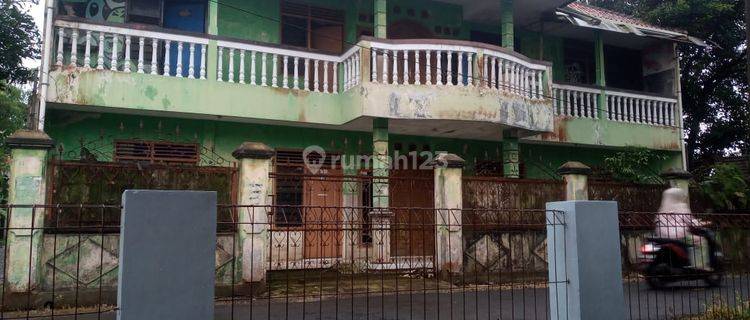 Rumah 2 Lantai Bagus di Jl Tegal Kamuly Ledug Kembaran 1