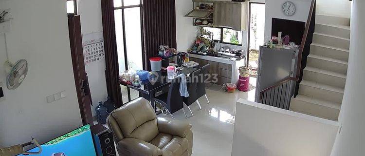 Dijual Rumah 2 Lantai Plus 3 Ac Cluster Mahakam, Jakarta Garden City, Cakung, 015 1