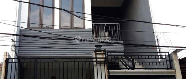 Dijual Cepat Rumah 3,5 Lantai Di Tarian Raya Barat, Kelapa Gading, 029 1