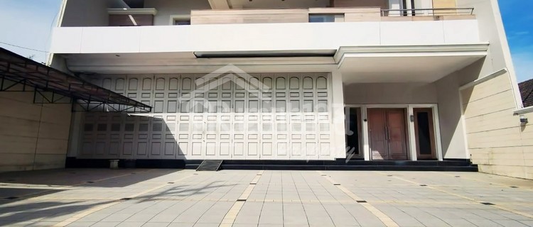 Ruang Usaha di Gajahmada , Semarang Si Tt 7377  1