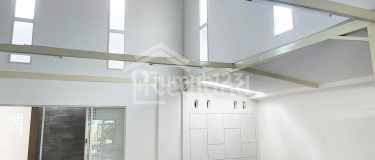 Rumah di daerah Cakrawala , Semarang ( Tt 7598S ) 1