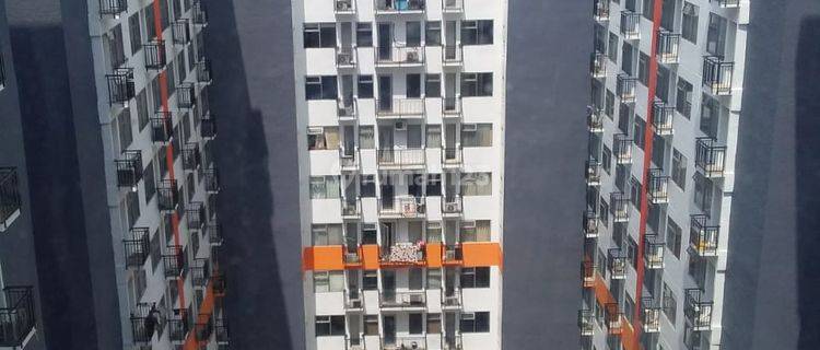 Apartement 2 BR Unfurnished Sudah Renovasi Dekat Kampus 1