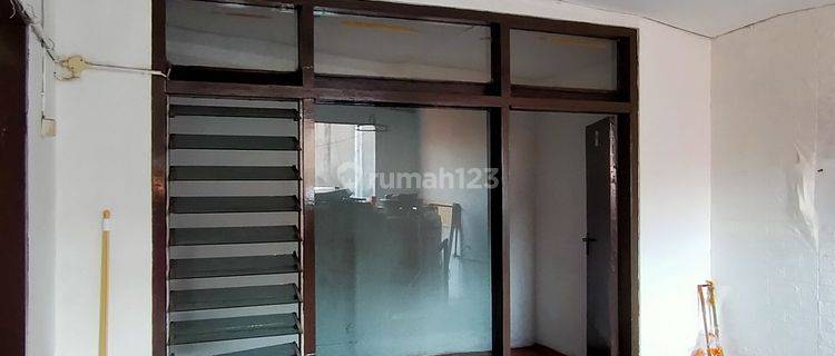 Rumah siap huni sayap komplek Kurdi Moch. Toha 1