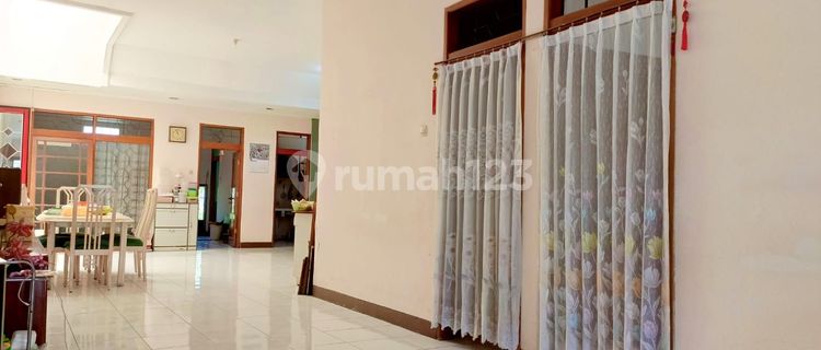 Rumah Bagus Di Komplek Kembar Mas Jalan Bkr 1