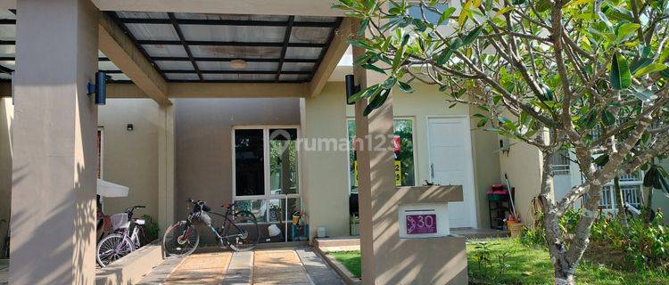 Rumah cantik minimalis siap huni di Orchard Park 1