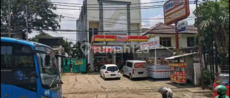 3.5-Story Ready-to-Use Shop House in Pinang Ranti 1