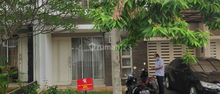 Dijual murah rumah di Residence one, BSD 1