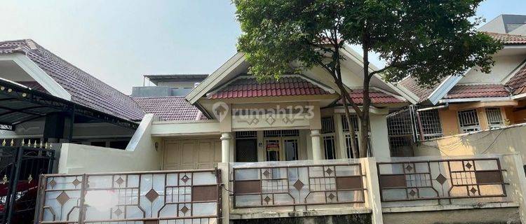 Dijual Rumah Di Sektor 1a , Gading Serpong. 1