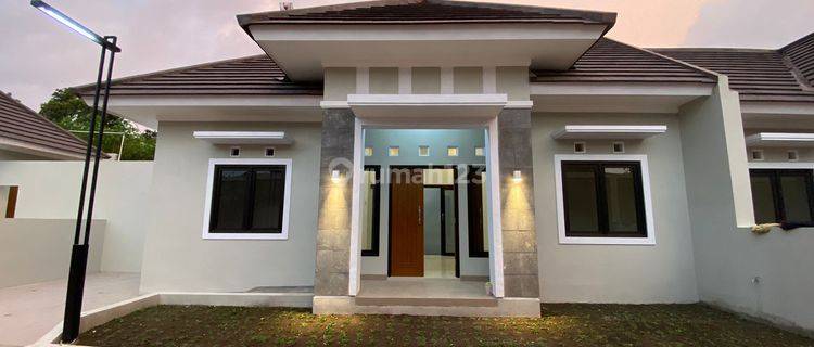 Jual Rumah Minimalis Siap Huni Type 55 111m2 di Kalasan Sleman Dekat Jl.jogja Solo 1