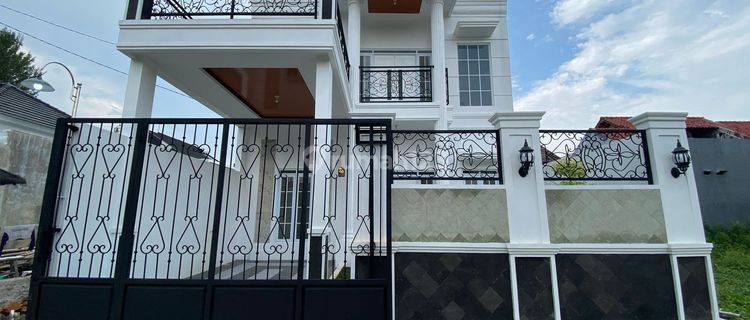Rumah 2 Lantai Megah Type 60/67m2 di Ngawen Klaten Cuma 480 Juta Siap KPR 1