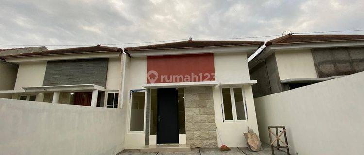 Jual Rumah Siap Huni Type 40 70m2 Cuma 325 Juta di Klaten Dekat Jl.jogja Solo 1