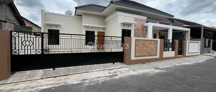 Ready Jual Rumah Siap Huni Megah Luas Di Kalasan Jogja 1