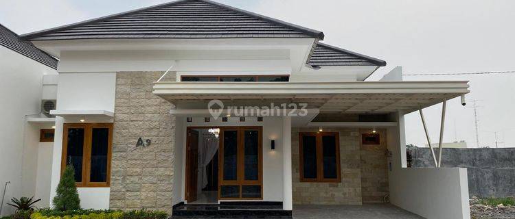 Jual Rumah Limasan Modern Type Lega Strategis Dekat Stasiun Klaten  1