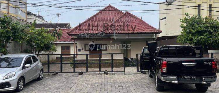 Dijual Rumah Lokasi Jln. Sagan, Diy 1