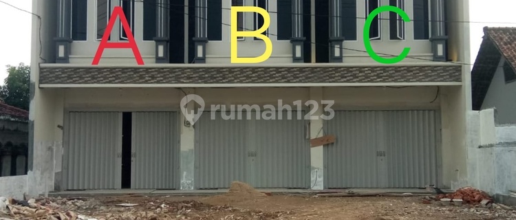 Rumah di Perum Citra Garden 2 Lantai SHM Baru Utara 1