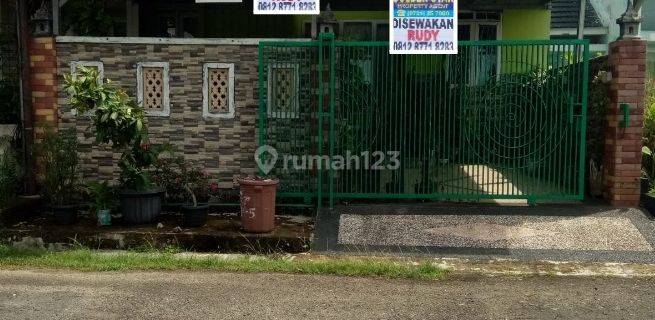 Rumah di Perum Citra Garden 2 Lantai SHM Bagus Timur 1