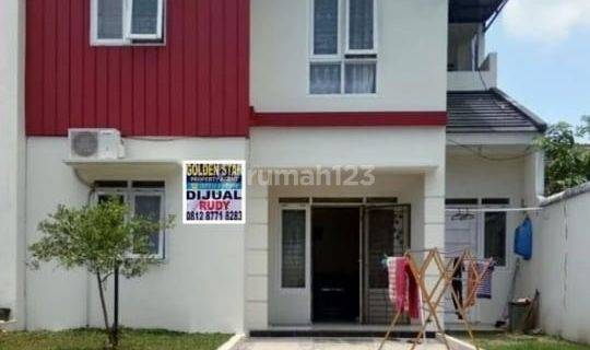 Rumah di Central Residence 2 Lantai SHM Bagus Utara 1