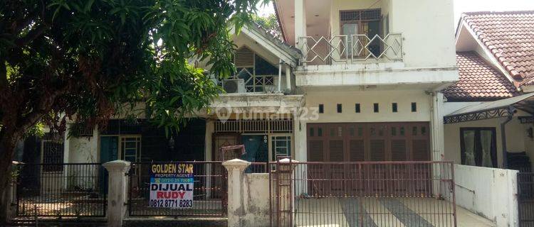 Rumah di Perum Villa Citra 2 Lantai SHM Butuh Renovasi Barat 1