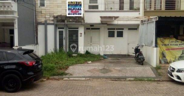 Rumah di Perum Bukit Kencana III 2 Lantai SHM Bagus Utara 1