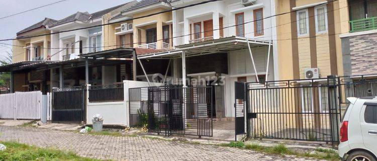 Rumah di Jl. P. Tirtayasa 2 Lantai SHM Bagus Timur 1