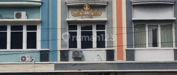 For Rent: Strategic Shop House in North Teluk Betung 167.0 m² Freehold Title 1